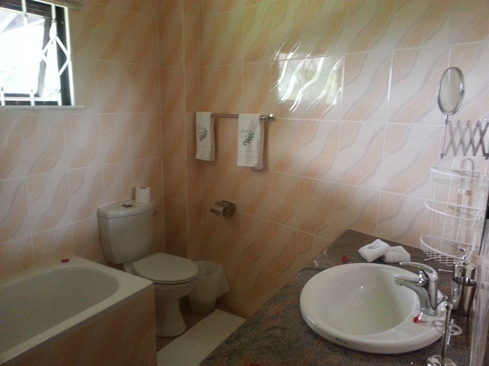 Lime Hill Lodge Anse aux Pins ภายนอก รูปภาพ